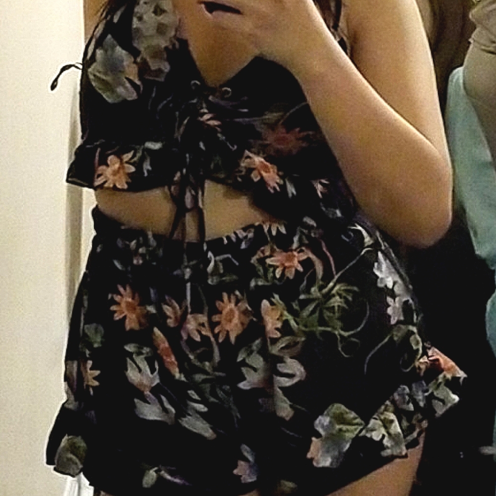 L'atiste: floral two-piece